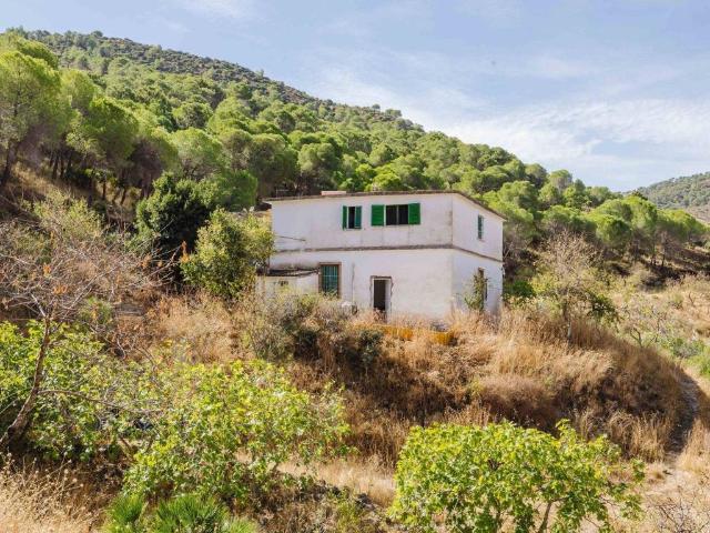 Casa rústica / Caserío en Venta en Ardales