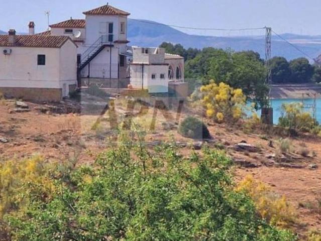 Casa rústica / Caserío en Venta en Ardales