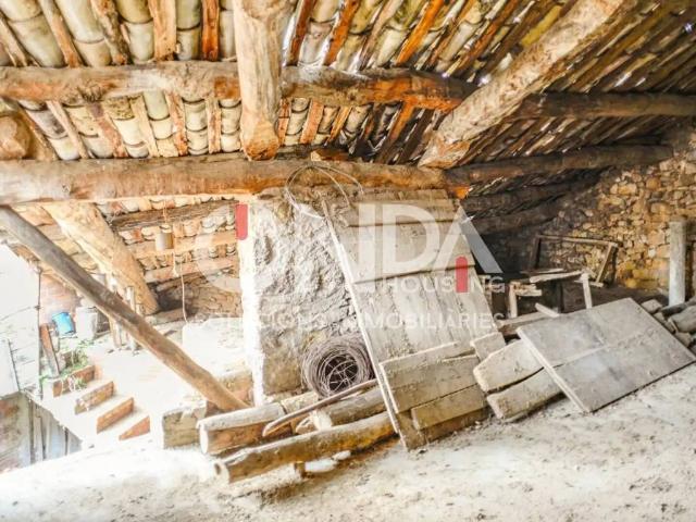 Casa rústica / Caserío en Venta en Arén