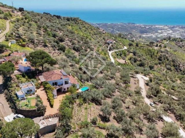 Casa rústica / Caserío en Venta en Arenas