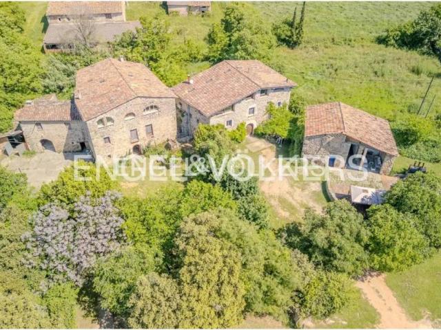 Casa rústica / Caserío en Venta en Argelaguer