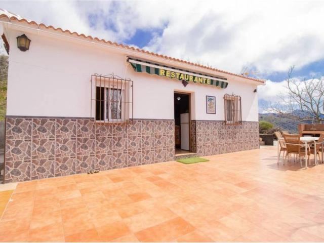 Casa rústica / Caserío en Venta en Canillas de Albaida
