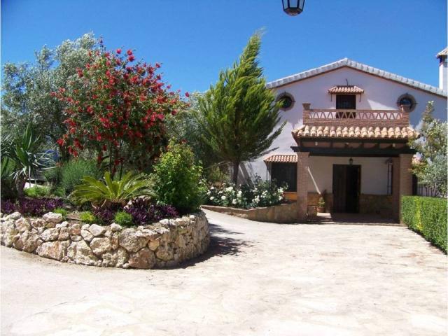 Casa rústica / Caserío en Venta en Arriate