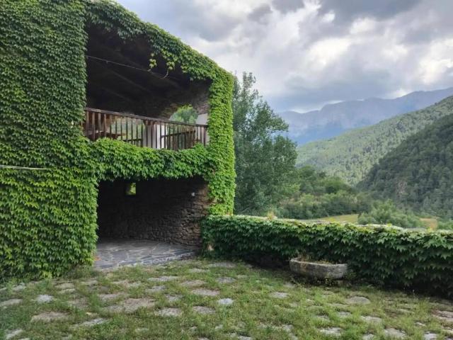 Casa rústica / Caserío en Venta en Arsèguel