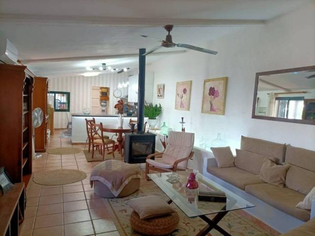 Casa rústica / Caserío en Venta en Badajoz