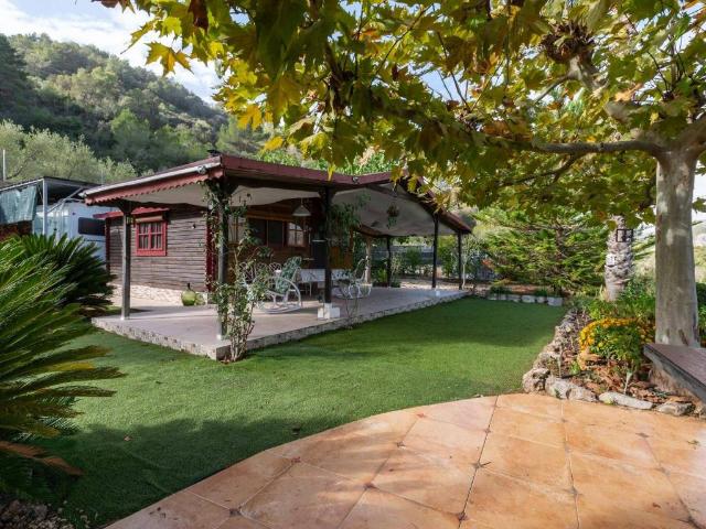 Casa rústica / Caserío en Venta en Barx
