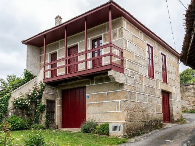 Casa rústica / Caserío en Venta en Barbadás