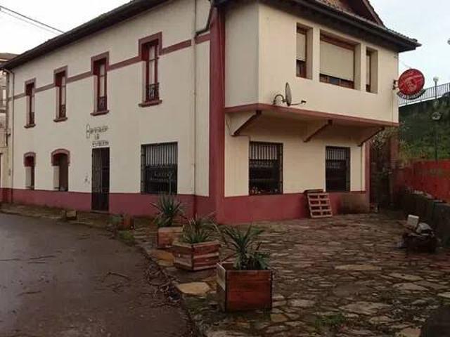 Casa rústica / Caserío en Venta en Bárcena de Cicero