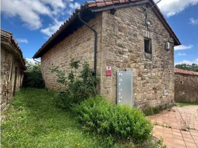 Casa rústica / Caserío en Venta en Barruelo de Santullán