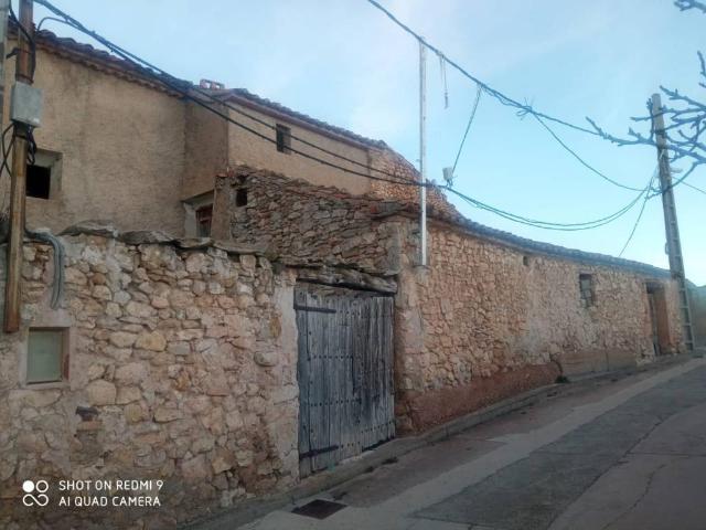 Casa rústica / Caserío en Venta en Bañón