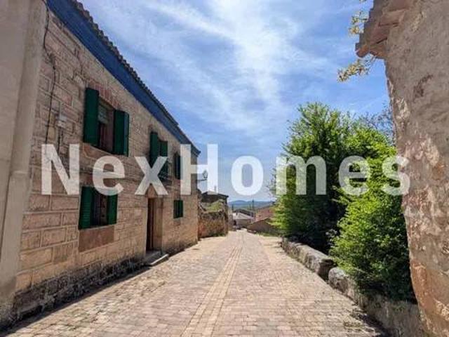 Casa rústica / Caserío en Venta en Bañuelos
