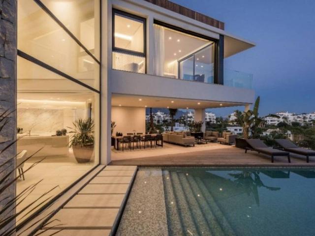 Casa rústica / Caserío en Venta en Benahavís