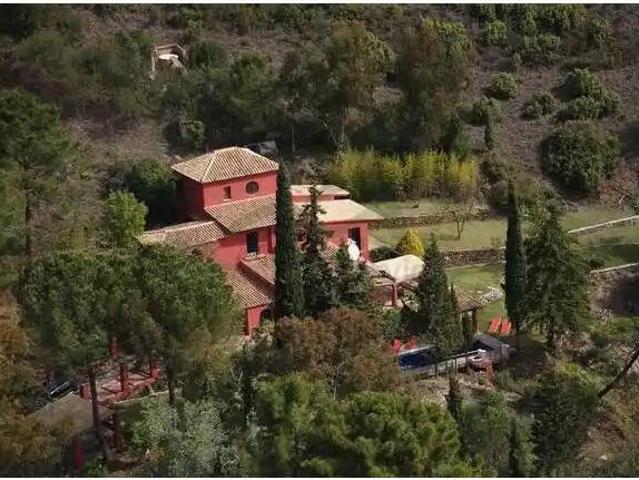 Casa rústica / Caserío en Venta en Benahavís
