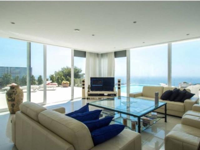 Casa rústica / Caserío en Venta en Benalmádena