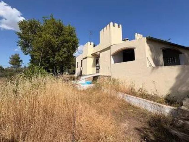 Casa rústica / Caserío en Venta en Biar