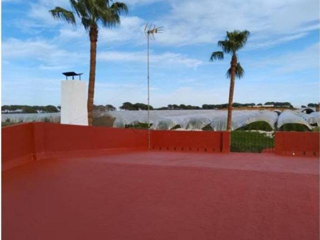 Casa rústica / Caserío en Venta en Bonares