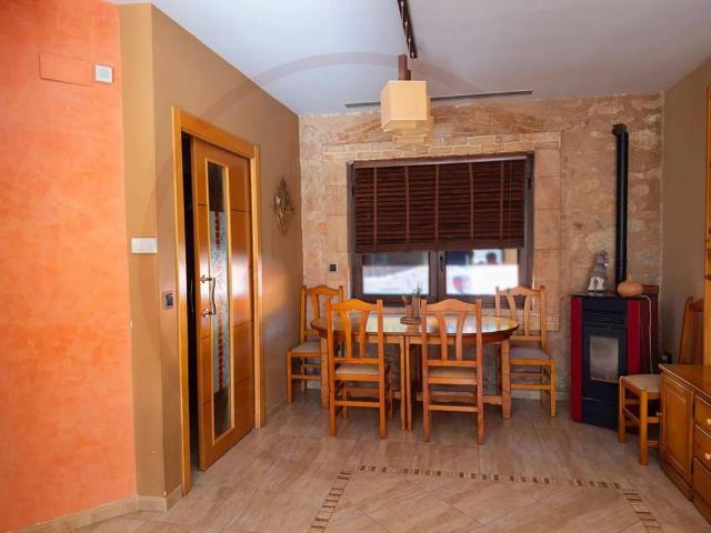Casa rústica / Caserío en Venta en Bocairent