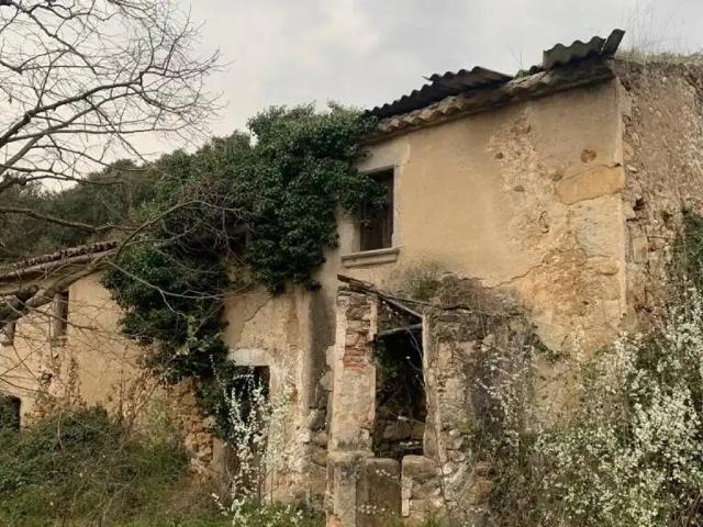 Casa rústica / Caserío en Venta en Breda