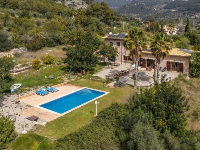 Casa rústica / Caserío en Venta en Bunyola