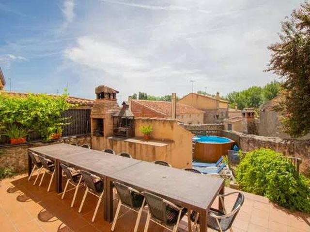 Casa rústica / Caserío en Venta en Campo de San Pedro