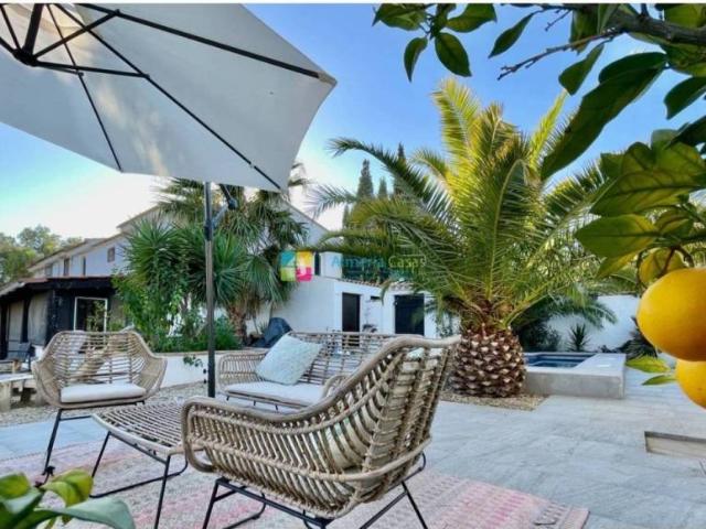 Casa rústica / Caserío en Venta en Cantoria