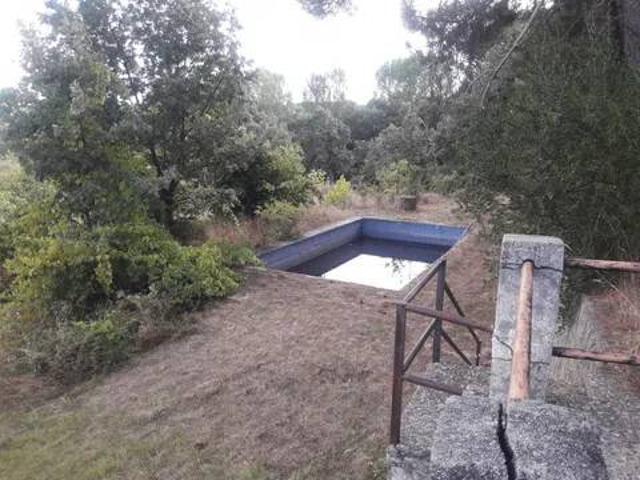 Casa rústica / Caserío en Venta en Candeleda