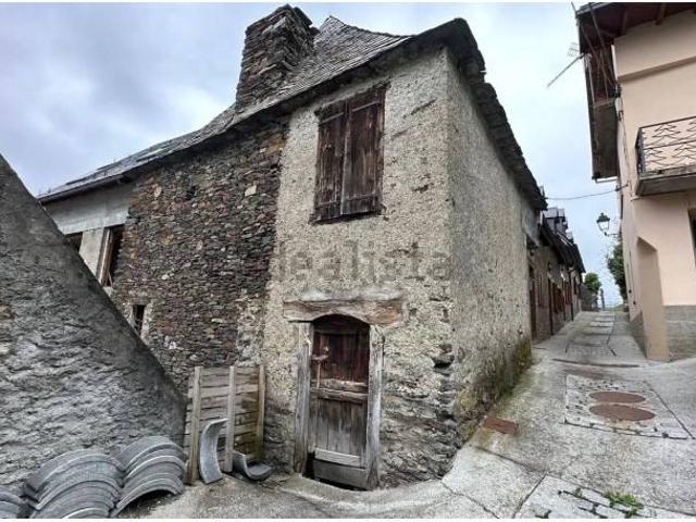 Casa rústica / Caserío en Venta en Canejan