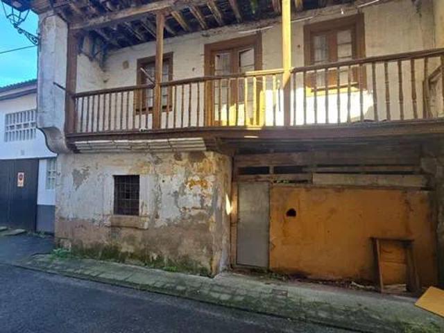 Casa rústica / Caserío en Venta en Cabezón de la Sal