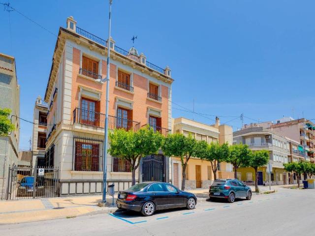 Casa rústica / Caserío en Venta en Callosa de Segura