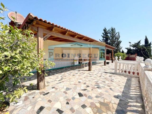 Casa rústica / Caserío en Venta en Cártama