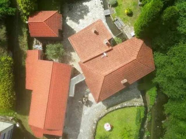 Casa rústica / Caserío en Venta en Cariño