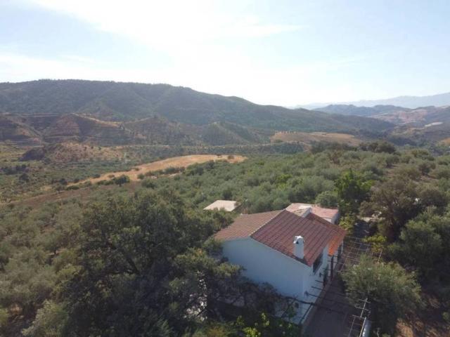 Casa rústica / Caserío en Venta en Casarabonela