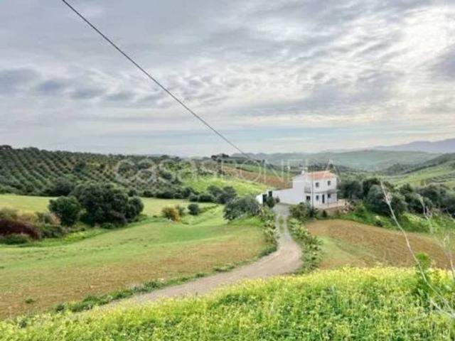 Casa rústica / Caserío en Venta en Casarabonela