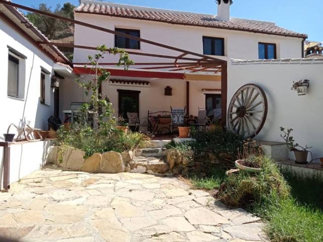 Casa rústica / Caserío en Venta en Casares