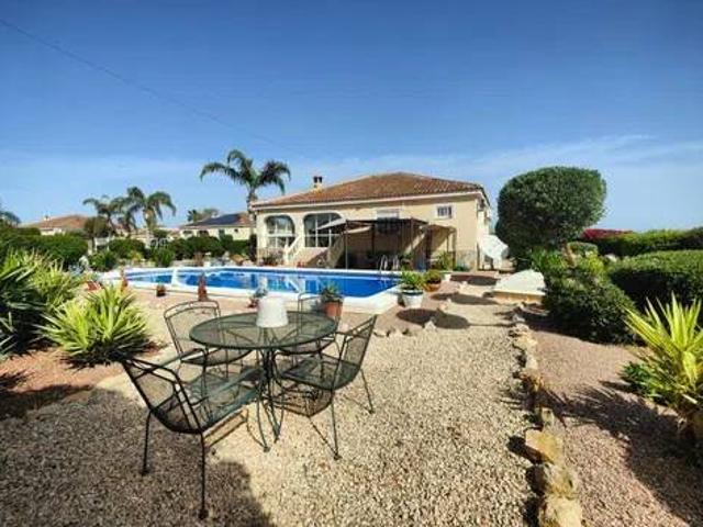 Casa rústica / Caserío en Venta en Catral