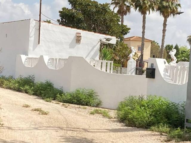 Casa rústica / Caserío en Venta en Catral