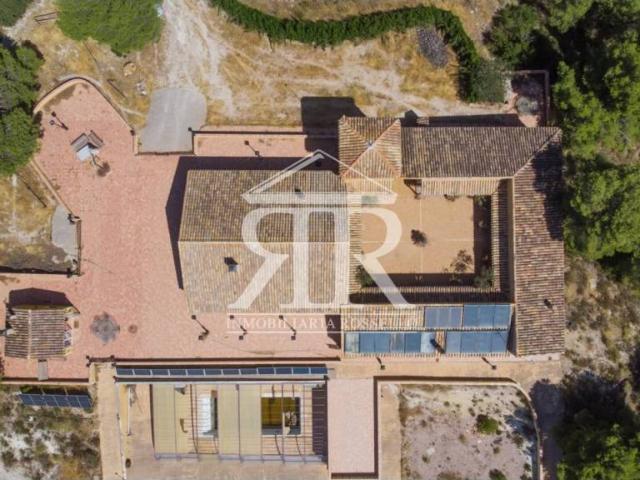 Casa rústica / Caserío en Venta en Cehegín