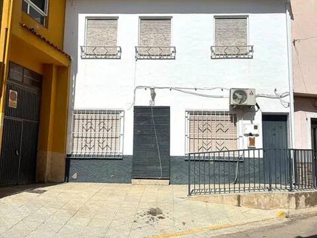 Casa rústica / Caserío en Venta en Ceutí