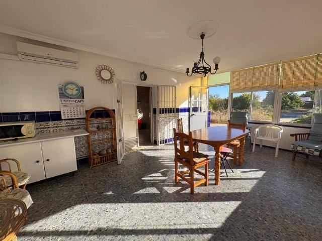 Casa rústica / Caserío en Venta en Chiclana de la Frontera