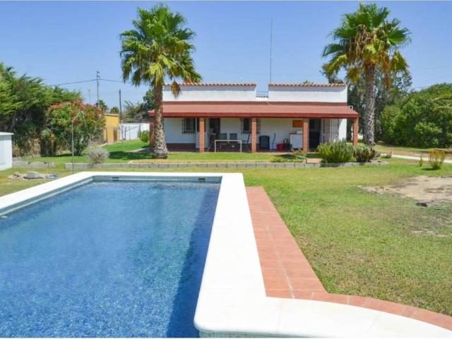 Casa rústica / Caserío en Venta en Chiclana de la Frontera
