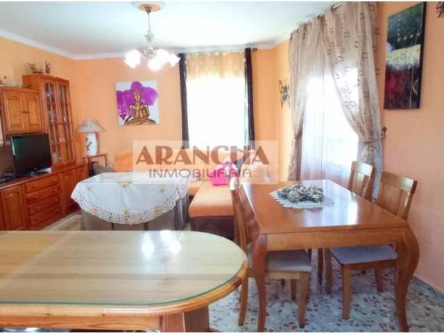 Casa rústica / Caserío en Venta en Chipiona