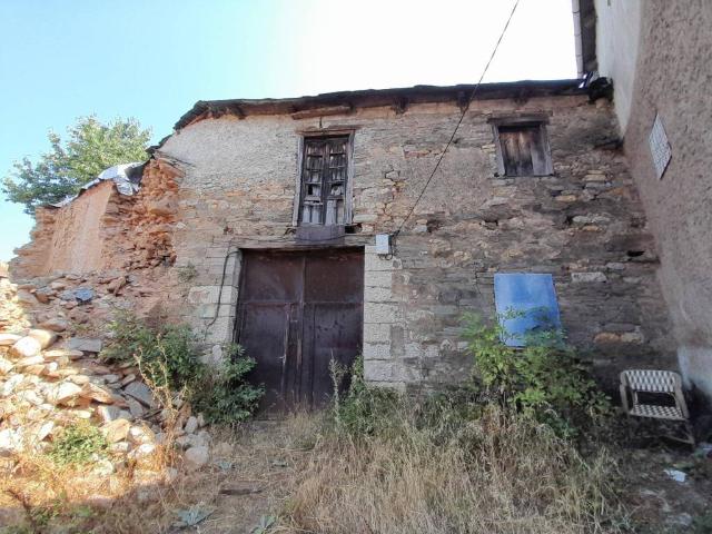 Casa rústica / Caserío en Venta en Congosto