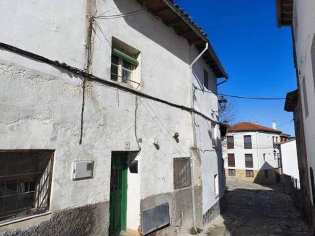 Casa rústica / Caserío en Venta en Cogolludo