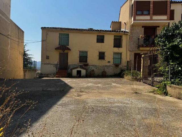 Casa rústica / Caserío en Venta en Cretas