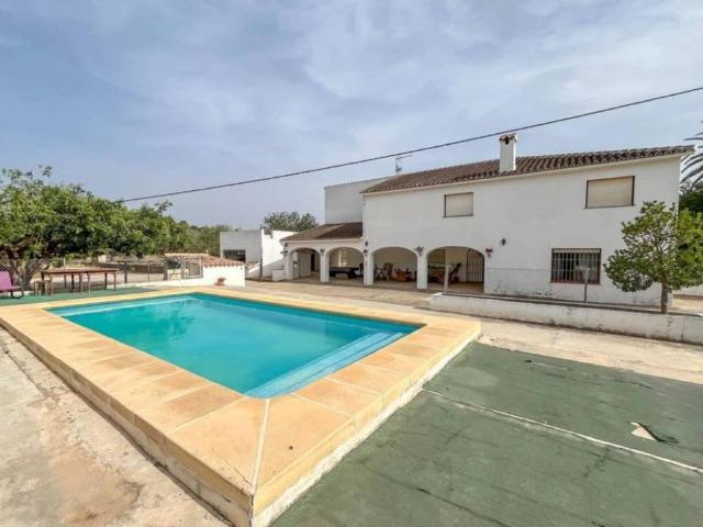 Casa rústica / Caserío en Venta en Dénia