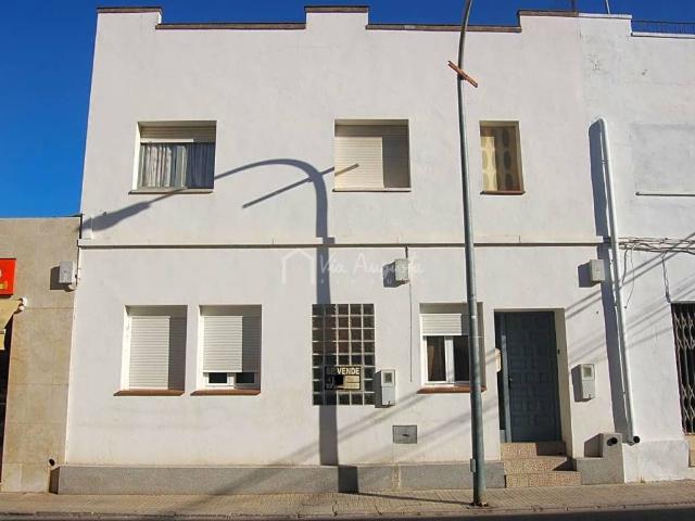 Casa rústica / Caserío en Venta en Deltebre