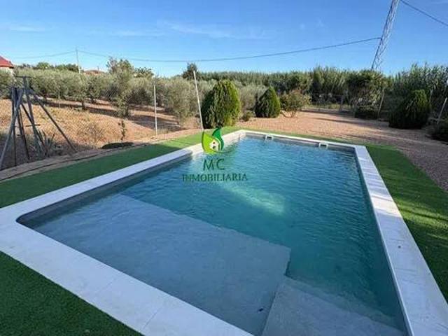 Casa rústica / Caserío en Venta en Don Benito