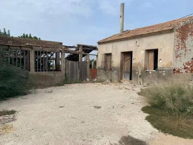 Casa rústica / Caserío en Venta en Dolores