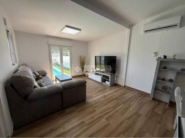 Casa rústica / Caserío en Venta en Dos Hermanas
