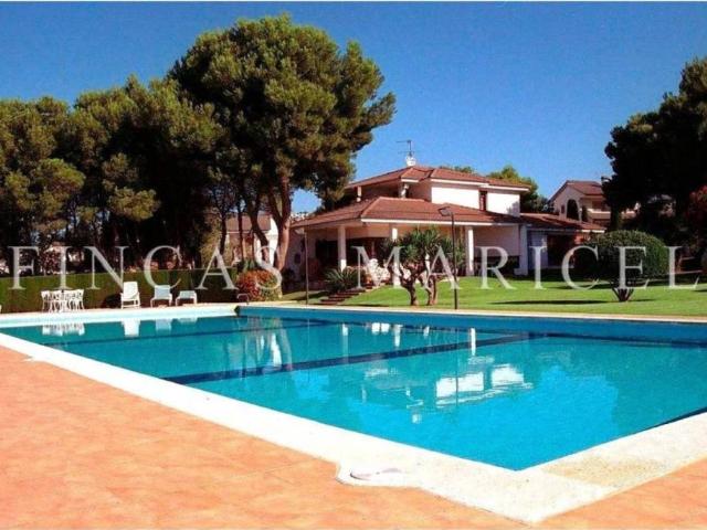 Casa rústica / Caserío en Venta en El Vendrell